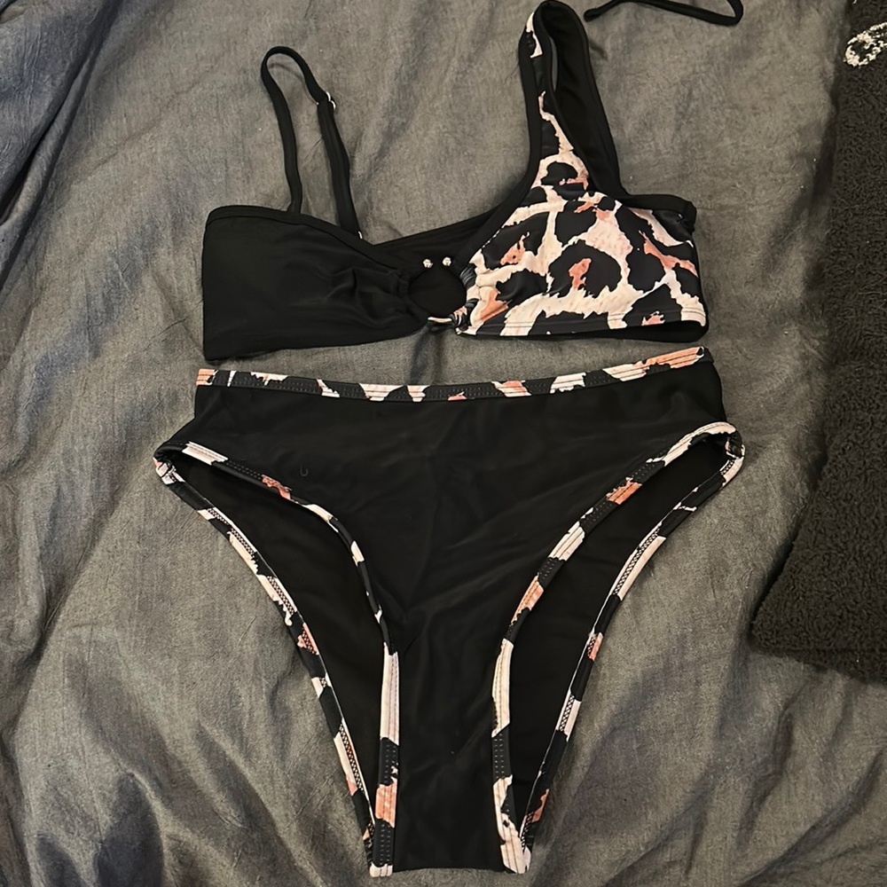 Cheetah high waisted bikini